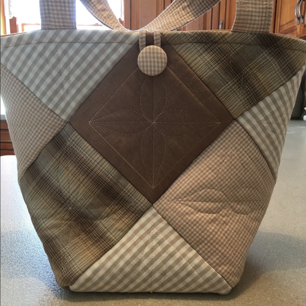 Small quilted tote bag